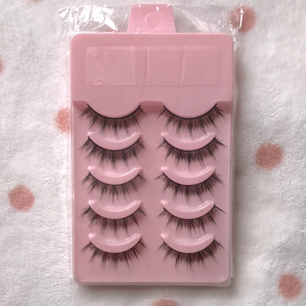 Black Voluminous False Lashes (5 Pairs)